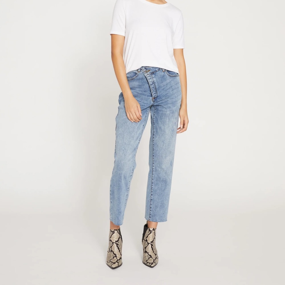 Universal Standard Light Blue “Katie” Jeans, plus size 26